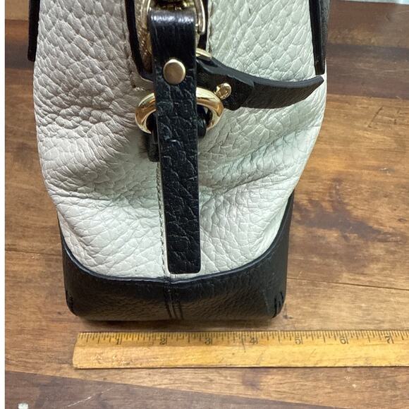 Kate Spade Black and Cream Satchel - Picture 5 of 16